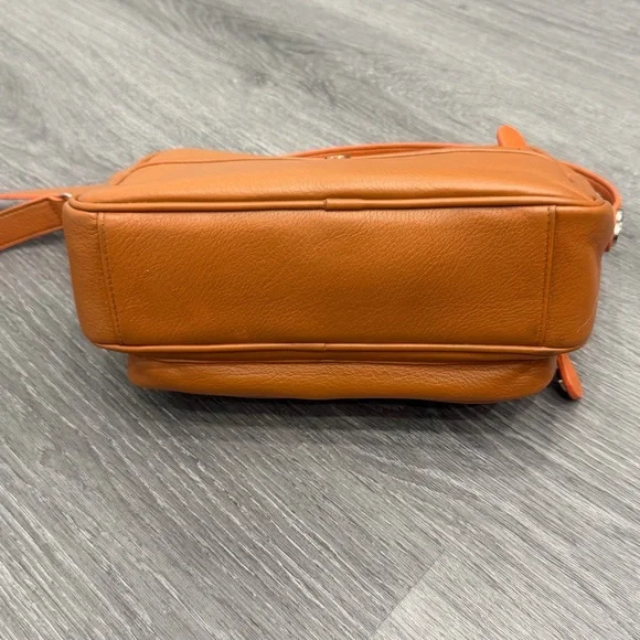 Acne Studios CAMERO PARTY SHOULDER BAG - Picture 12 of 16